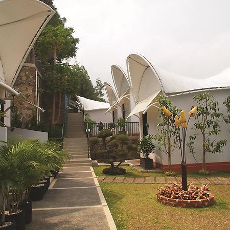 The Valley Resort Hotel Cimenyan Extérieur photo