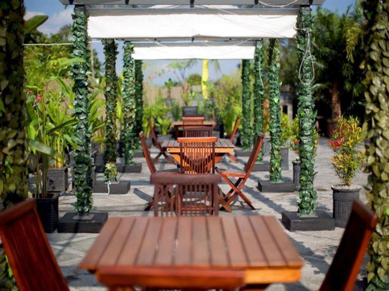 The Valley Resort Hotel Cimenyan Extérieur photo